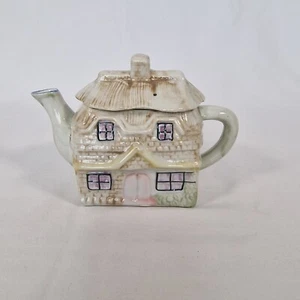 Novelty Teapot Vintage Thatched Roof Cottage Teapot - Picture 1 of 15