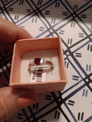 Geniune 红色蓝宝石戒指 1.00 克拉 sz10 镀铑 925ss — 第 1/4 张图片