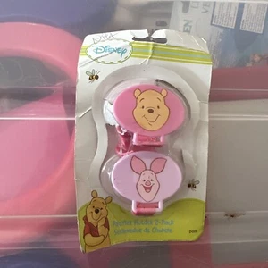 Winnie The Pooh Pacifier With Clip On Attachment Disney Baby - Picture 1 of 2