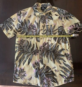 VOLCOM shirt - Picture 1 of 3