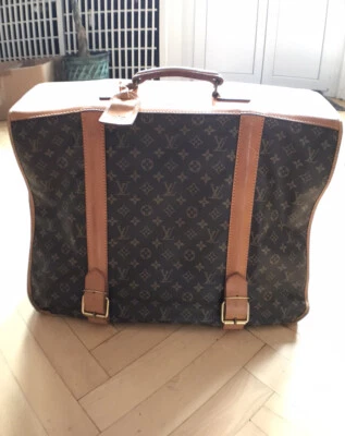 Louis Vuitton Kleidertasche - Bild 1 von 4