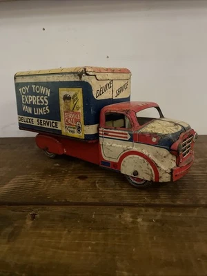 Camión de acero prensado Marx Town Express Van Lines Foto 1 de 4