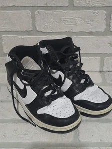 Zapatos Usados Nike Panda Dunk High Negro Blanco Zapatos Talla 7 EE. UU. DD1869 103 - Imagen 1 de 12