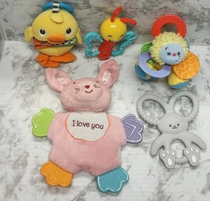 Juguetes para bebés Fisher Price Infantino Dr Brown Bunny Sonajero Mordedores Sensoriales Lote de 5 - Imagen 1 de 8