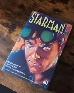 Starman Compendium #1 (DC Comics, October 2021) - Picture 1 of 3