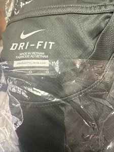 Nike Dri Fit Training Short Sleeve Shirt Size Medium 573893-060 - Picture 1 of 3