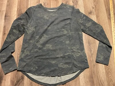 Avia Shirt, Women's Size Large, Green, Long Sleeve, Round Neck - Image 1 of 4