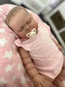 24" Realistic Reborn Baby Doll Pickle Newborn Doll Girl Soft Body 3D Skin Gifts - Picture 1 of 5