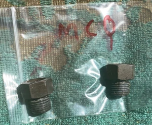 Ford C6 Automatic Set of 2 Cooler Fittings OEM Used Free Shipping - Bild 1 von 1