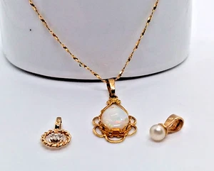 Kleine, feine 14k Goldkette Halskette + 3 10k Gold Anhänger - Diamant, Perle, Opal - Bild 1 von 13