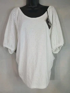 Ava & Viv Eyelet Blouse Women's Size 1X White 3/4 Sleeve - Picture 1 of 13