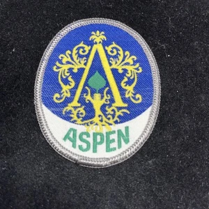 Toppa ricamata vintage anni 70 Aspen Colorado stazione sciistica ferro/cucito - Foto 1 di 4