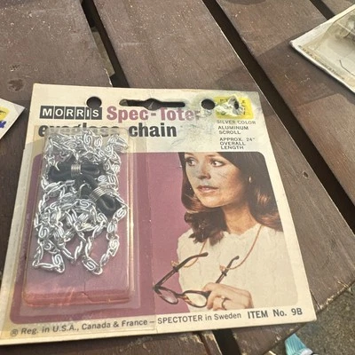 Vintage Morris Spec-toter Eyeglass, Sunglasses Holder Aluminum Chain, 24" - Image 1 of 4