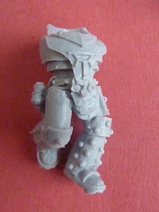 FORGEWORLD Horus Heresy SONS of HORUS REAVERS TORSO & LEGS (D) - Bits 40K - Picture 1 of 1