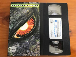 VHS Godzilla 1998 Pre-owned - Picture 1 of 2