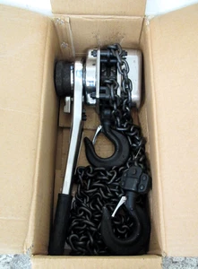 New Ingersoll Rand SL300-E / SL300-10-E 1-1/2 Ton 10' Lift Lever Chain Hoist - Picture 1 of 6