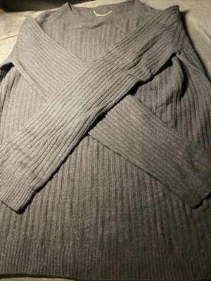 The Row Vintage Cashmere New Without Tags Sweater Believed to Be Medium Size. M - Image 1 of 2