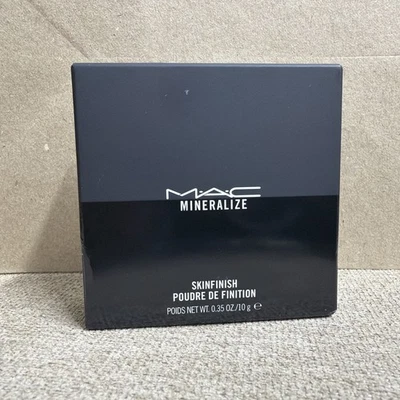 NEW MAC Mineralize Skinfinish Powder,Soft and Gentle 0.35oz/10g - Image 1 of 3