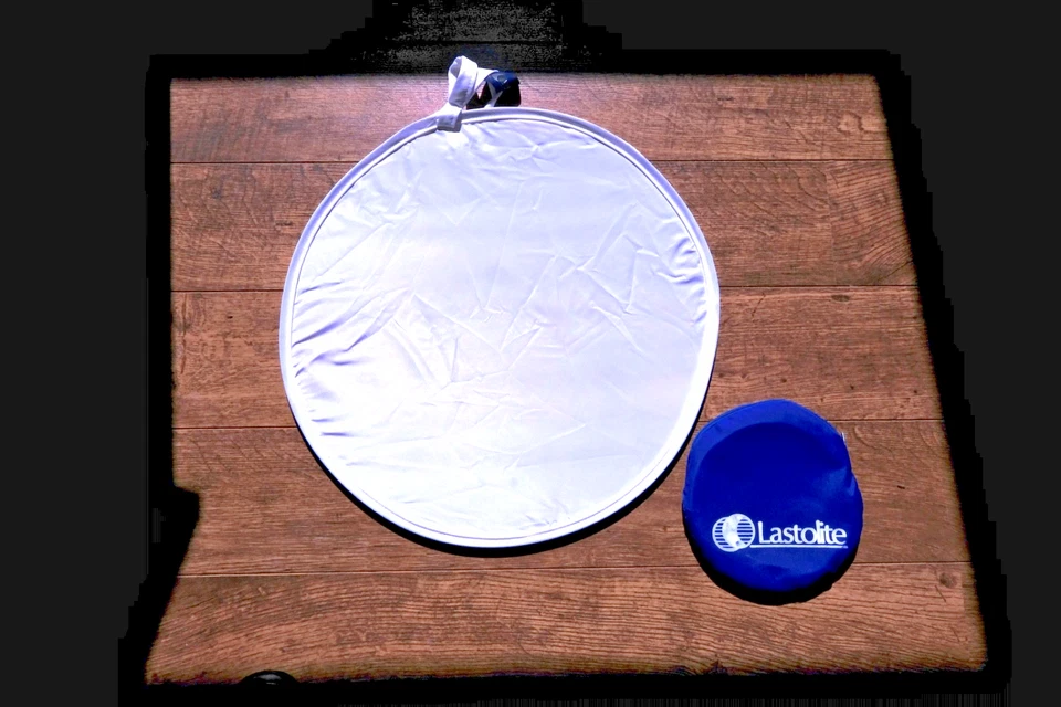 Lastolite Collapsible Reflector - 50 cm White - Image 1 of 1