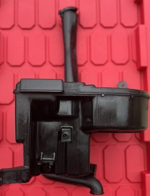 Lexus IS300 2001-2005 depósito de líquido parabrisas con bomba 060851-036 Foto 1 de 4