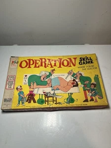 VINTAGE 1965 MILTON BRADLEY OPERATION GAME DOCTOR SMOKING RARE - Picture 1 of 12