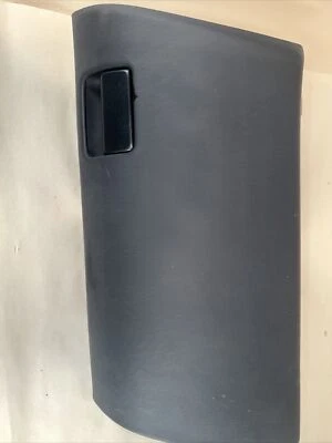 Toyota Prius V 2017 guantera guantera puerta de almacenamiento fabricante original Foto 1 de 4