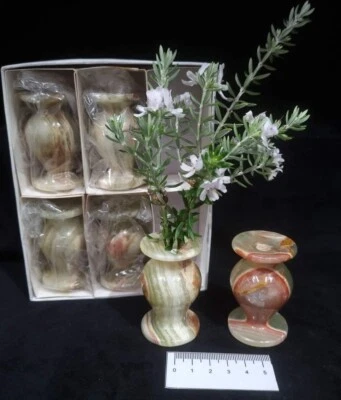 Green Onyx Flower Vase small 2.5" - Image 1 of 3