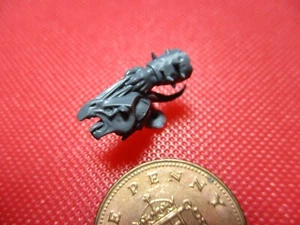 Warhammer 40k AOS Conversion Parts Severed Daemon Head Hand Bits Box - Picture 1 of 1