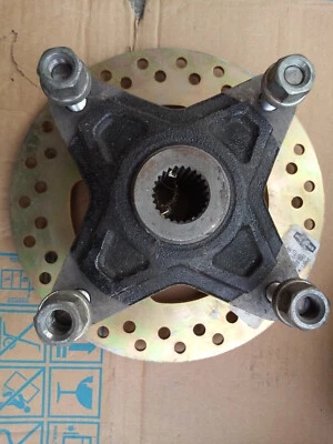 Mozzo Posteriore 26 Denti con Disco Polaris RZR 900 5254272 - Immagine 1 di 3