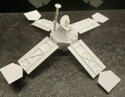 3d printed Mariner 4 spacecraft  Mars Probe 1/5 - Image 1 of 4