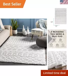 Durable 5'3" x 7'3" Moroccan Shag Rug - Perfect for Family Spaces, Light Gray - Picture 1 of 11