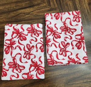 Betsey Johnson Red Bow King Size Pillowcases 2 Pc EUC - Picture 1 of 5