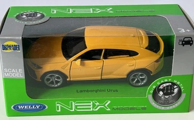 Lamborghini Urus Italian Car Model Diecast Toy 1:34-1:39 Welly SMALL SCRATCHED - Image 1 of 4