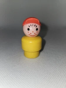 FIGURA SOMBRERO ROJO NIÑO MOCOSO LITTLE PEOPLE FISHER PRICE AÑOS 70 80 DE COLECCIÓN - Imagen 1 de 4