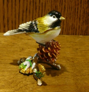 Caja de baratijas con joyas de Kubla Crafts #KC3310 CHICKADEE, 3" NUEVA en caja - Imagen 1 de 3