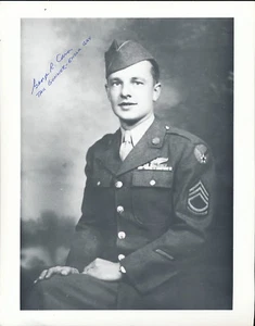 Foto firmada por Bob Caron-Enola Gay Tail Gunner bomba atómica. Hiroshima. Japón Segunda Guerra Mundial. - Imagen 1 de 1
