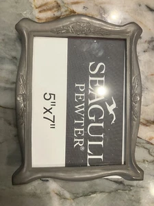 Seagull Fine Pewter 5x7 Picture Frame Floral Design - Picture 1 of 4