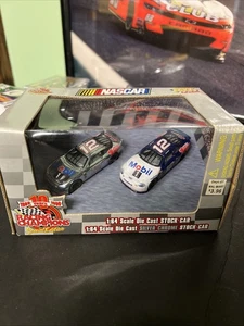 1999 1/64 Racing Champions 10 Years Jeremy Mayfield Mobil 1 2 Pack - Picture 1 of 1