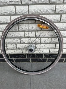 28 Zoll Vorderrad SHIMANO Nexus Nabendynamo DH-C3000-3N-QR Schnellspanner - Bild 1 von 13