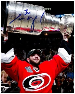 Cam Ward Carolina Hurricanes 2006 Stanley Cup Signed Autographed 8x10 Photo - Picture 1 of 4