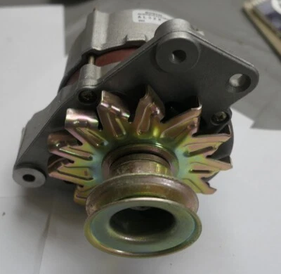 Alternador Bosch Remanufacturado AL32X 12V 65 AMP - Se adapta a Volkswagen y Audi Foto 1 de 4