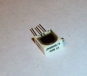 Bourns 500 ohm Variable Resistor JM39015/3 006XR Mil-Spec 5905-01-041-2813 - Picture 1 of 4