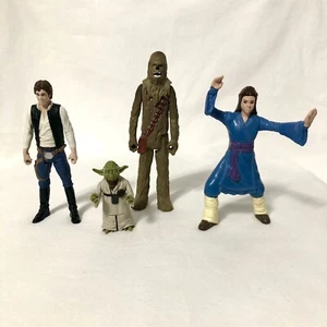 Lote Juguetes Star Wars 2015 Yoda 2015 Han Solo y Chewbacca Bonus 2010 Katara Avatar - Imagen 1 de 16