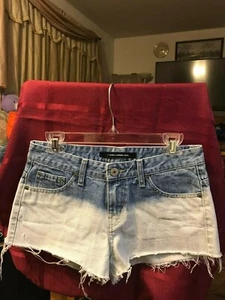 (1) Code Combine Lady's Jean Shorts Pants - Picture 1 of 2