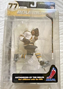 Ray Bourque Boston Bruins #77 McFarlane Hockey Actionfigur 2000 Serie 1 NHLPA - Bild 1 von 4