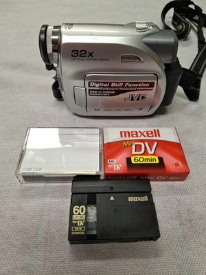 JVC GR-D375U Mini DV Camcorder Parts Only Comes On But Goes To Safe Mode  - Image 1 of 4