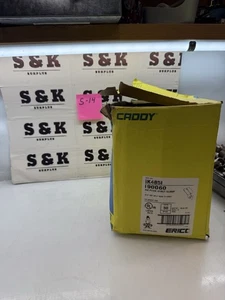 Caddy SK485I - Cinghia universale per tubi 3" per EMT/Rigida - Scatola da 48 - Foto 1 di 4