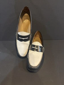 Mocasines GH Bass & Co. Weejuns de cuero blanco y negro talla 8M dos tonos - Imagen 1 de 12
