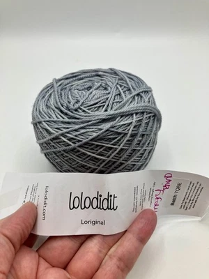 Hilo original LoloDidIt - Color "Angry Rhino" - 440 yardas de peso para dedos Foto 1 de 4