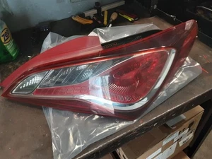 Passenger Right Tail Light Coupe Fits 13-16 GENESIS 279065 - Picture 1 of 2